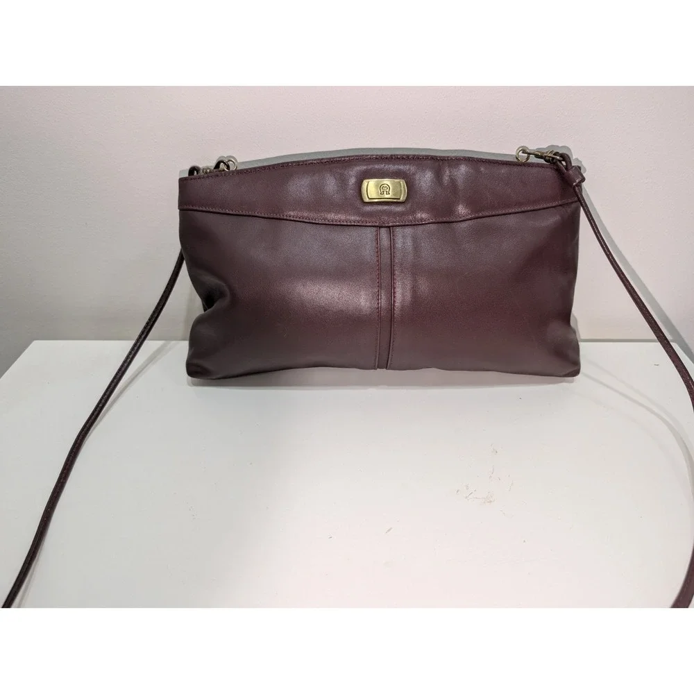 Vintage Shoulder Bag 80s ETIENNE AIGNER Soft Leather Handbag  OXBLOOD Clean 12x7